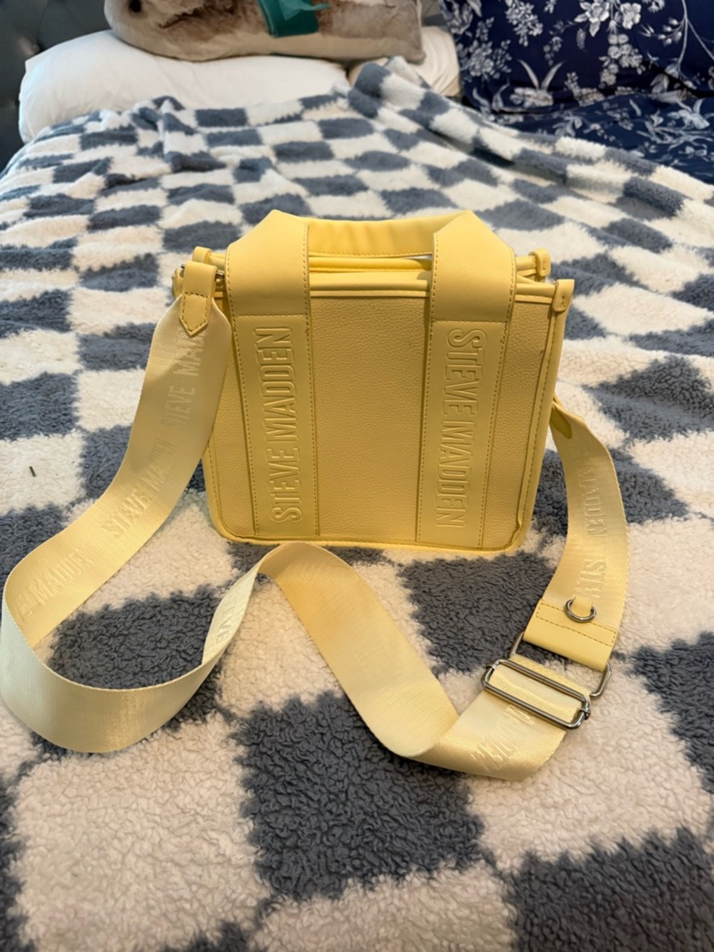Steve Madden Lemon Yellow Crossbody Bag